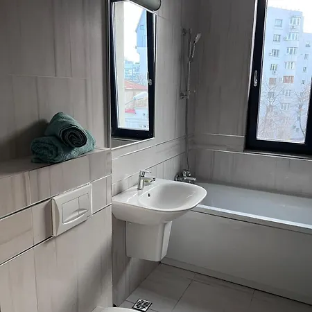 Uptown Flat Apartment